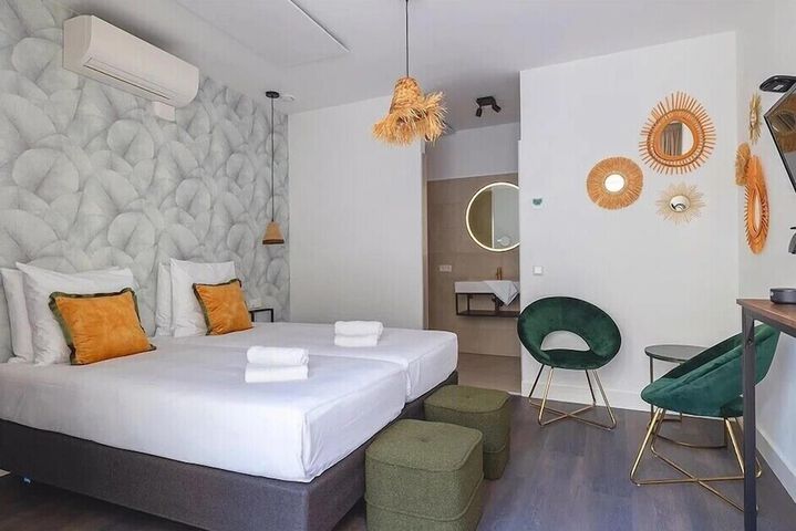 Room 2 of 59
