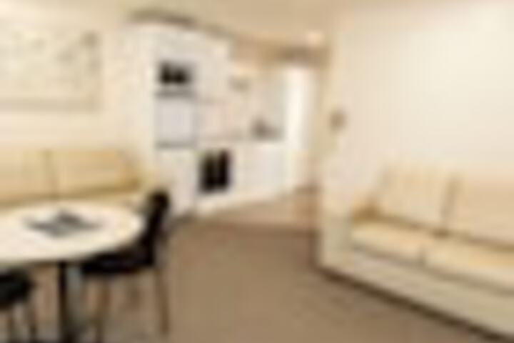 Room 26 of 132