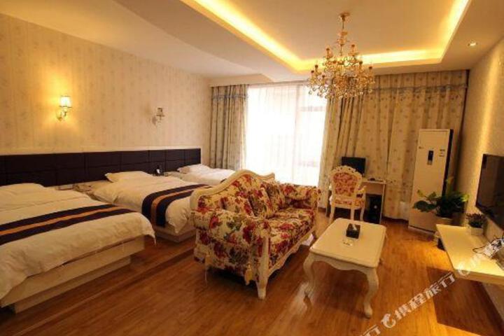 Jinghao Boutique Hotel