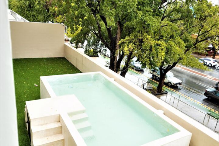 Pool 74 of 115