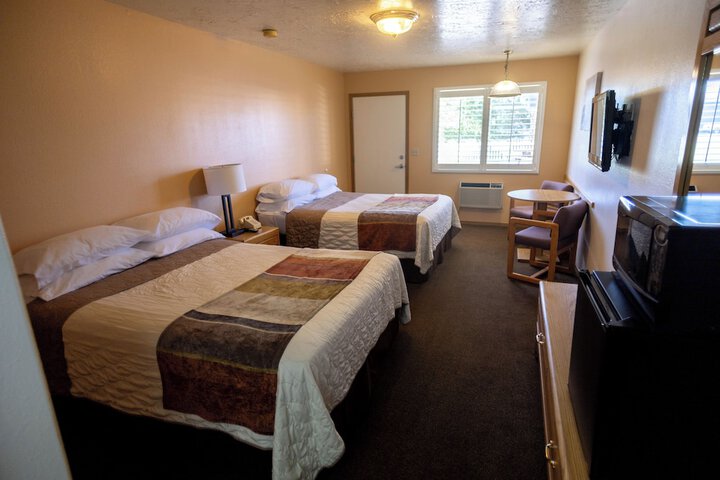 Room 9 of 29