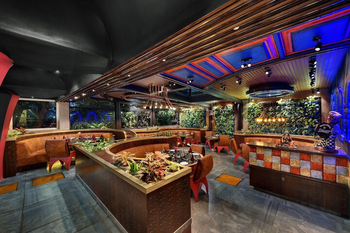 Dining 94 of 143