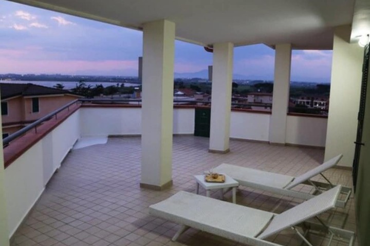 Terrace/Patio 11 of 39