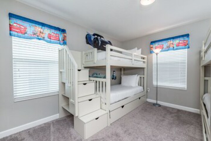 Room 48 of 71