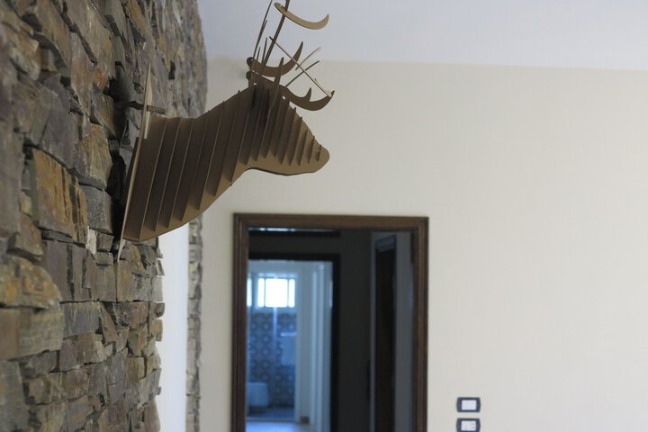 Room 11 of 20