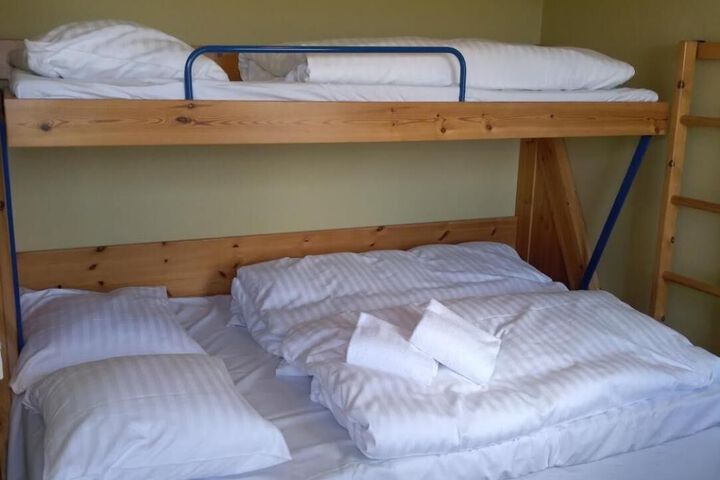 Room 12 of 13