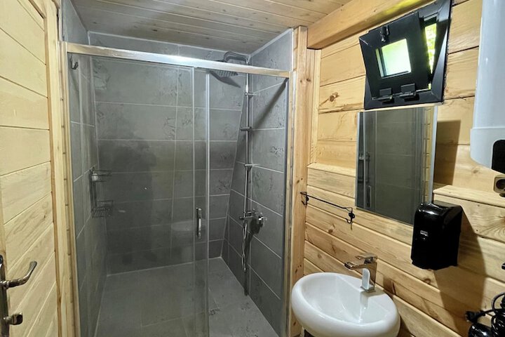 Room 45 of 57
