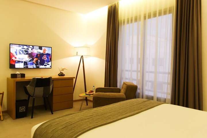 Room 25 of 57