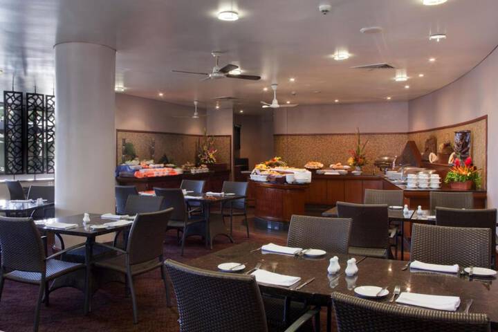 Dining 42 of 57