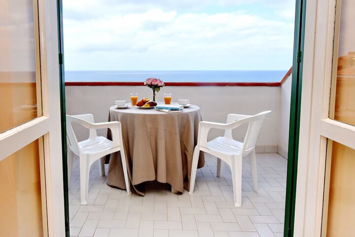 Terrace/Patio 11 of 44