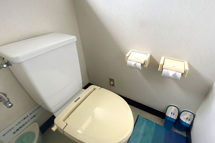 Room 19 of 76