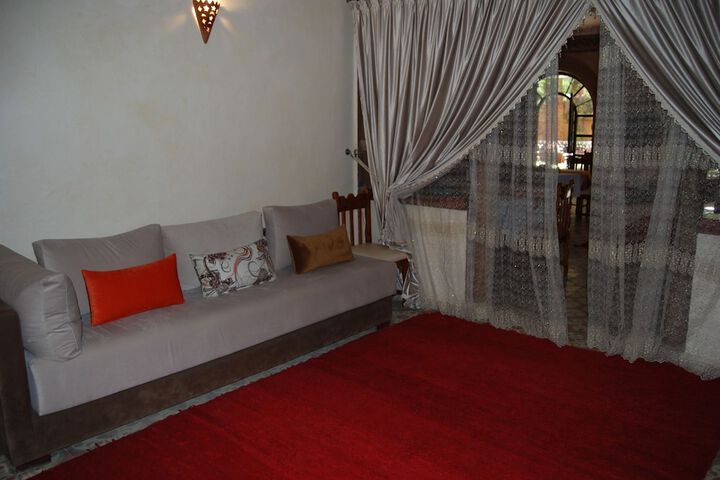 Lounge 61 of 72