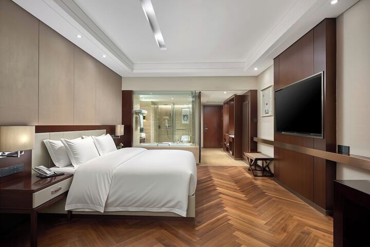 Room 28 of 55