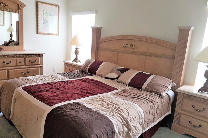 Room 2 of 20