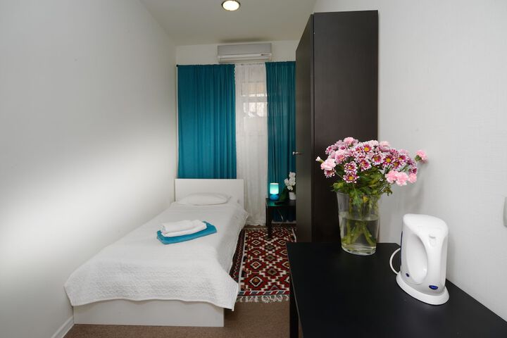 Room 29 of 48