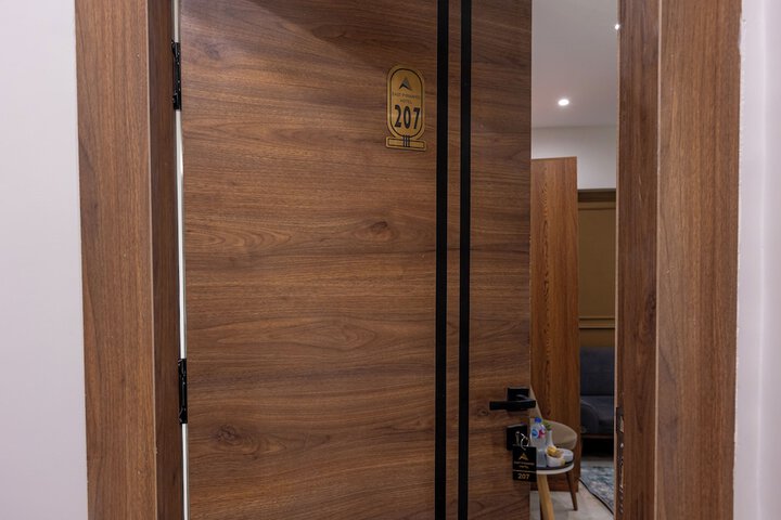 Room 36 of 74