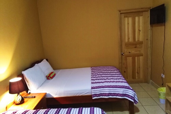 Room 6 of 45