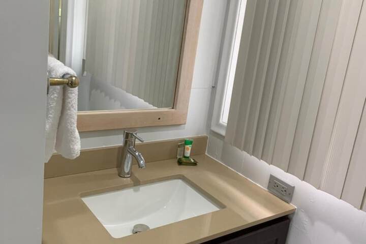 Room 34 of 55