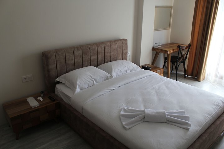 Room 5 of 45
