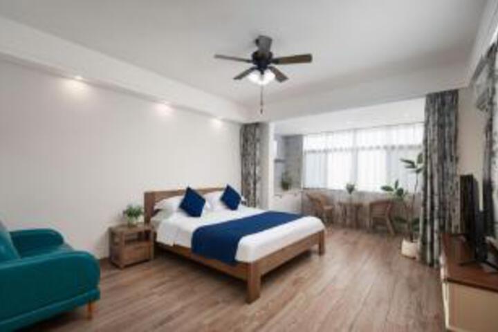 Room 21 of 23