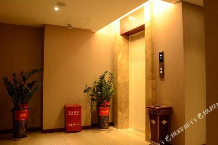 Qiao Xiangxi Hotel