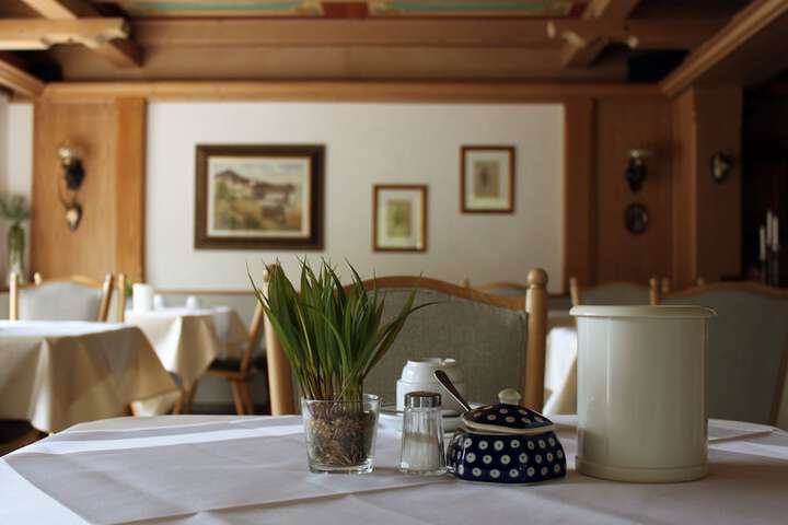 Breakfast/Coffee Service 45 of 62
