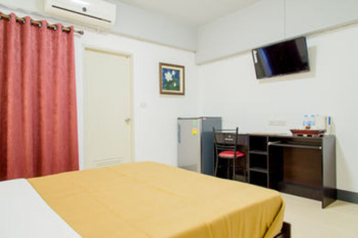 Room 26 of 35