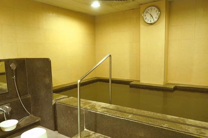 Clean Restrooms