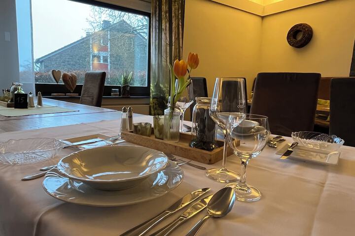 Dining 50 of 66