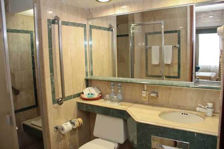 Bath Amenities