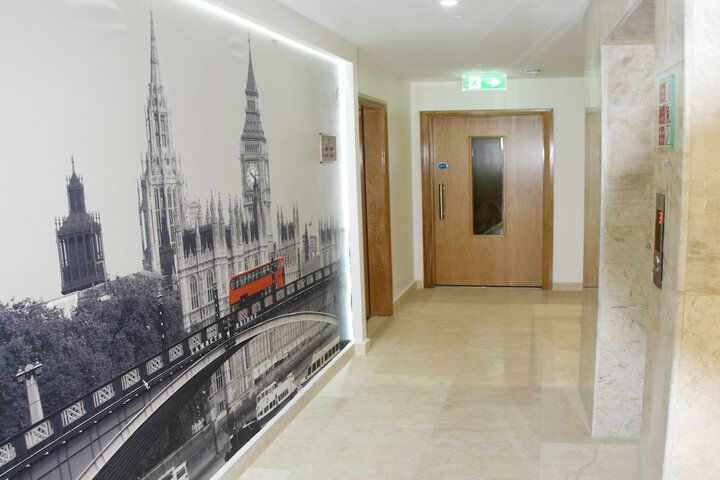 Ballroom/Hall 127 of 144