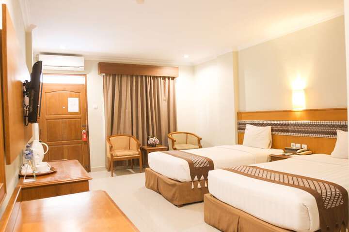 Room 16 of 41