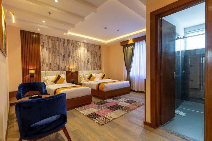 Room 10 of 84