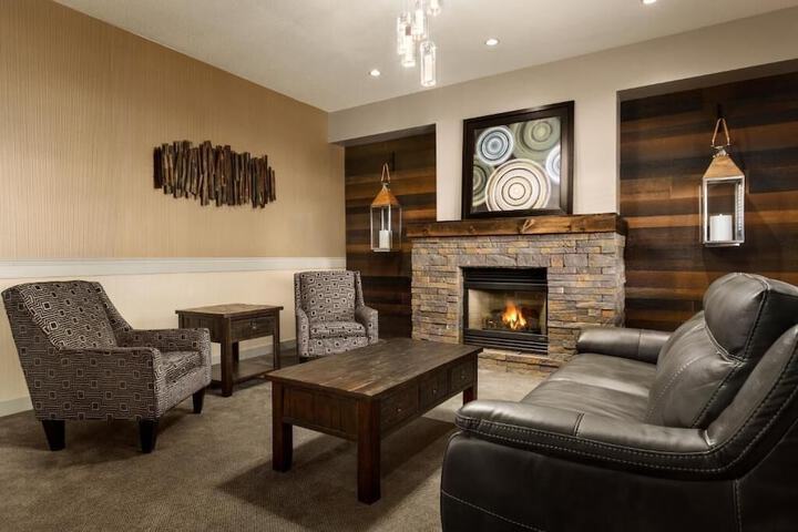 Hotel Interior 5 of 34