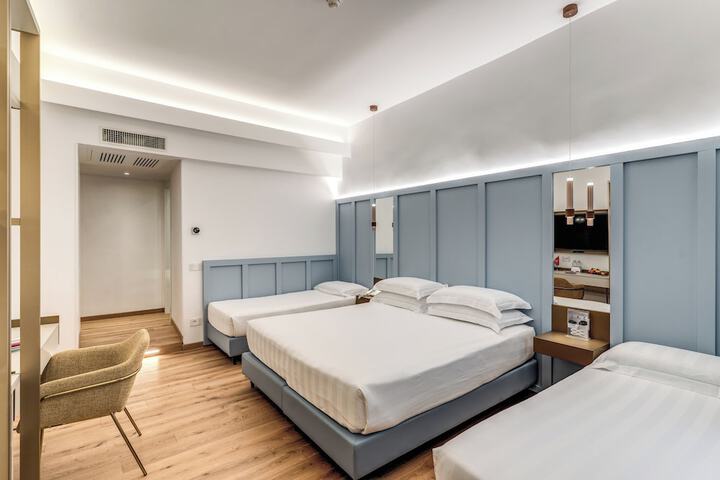 Room 47 of 94