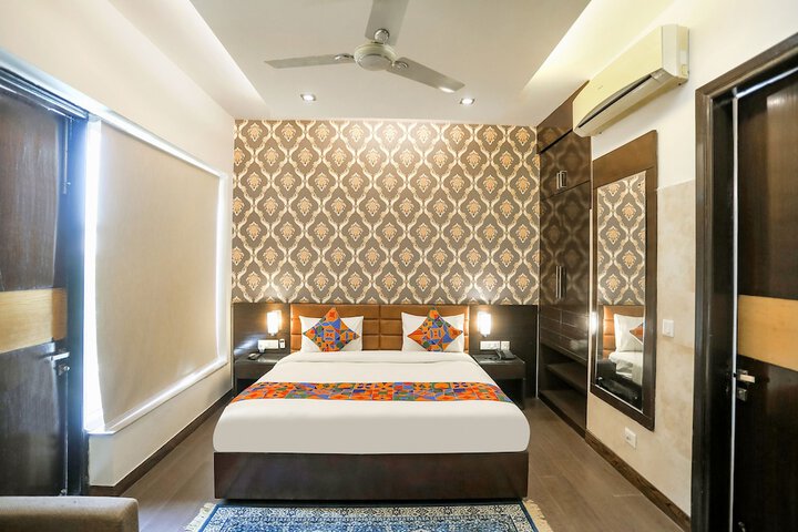 Room 20 of 26