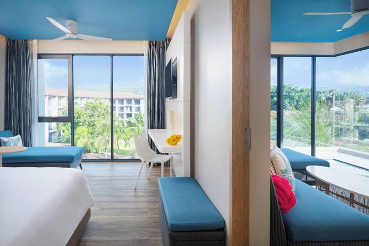 Room 34 of 175