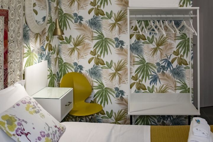 Room 73 of 141