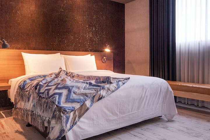 Room 31 of 89
