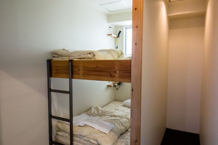 Room 16 of 88