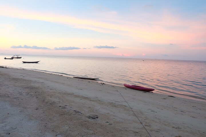Beach 38 of 58