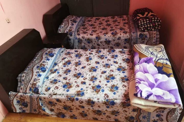 Room 6 of 19