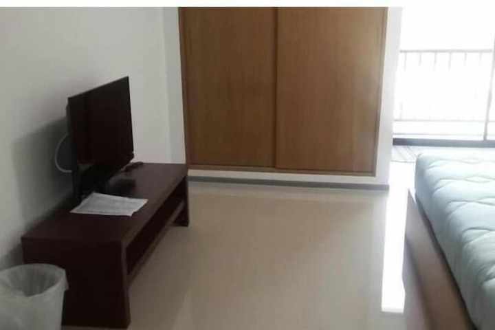 Room 14 of 43