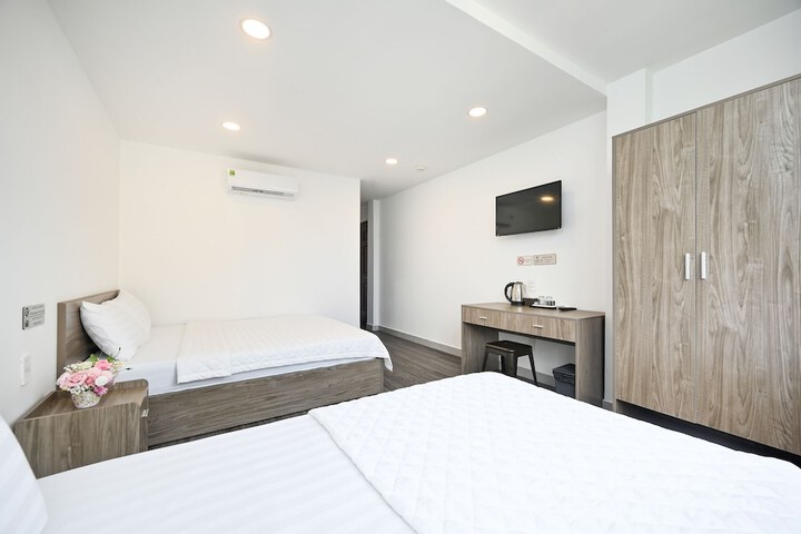 Room 28 of 60