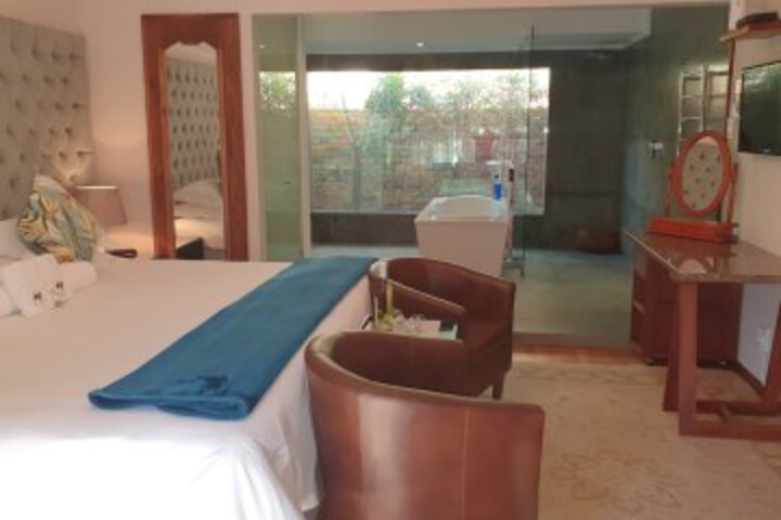 Room 21 of 54
