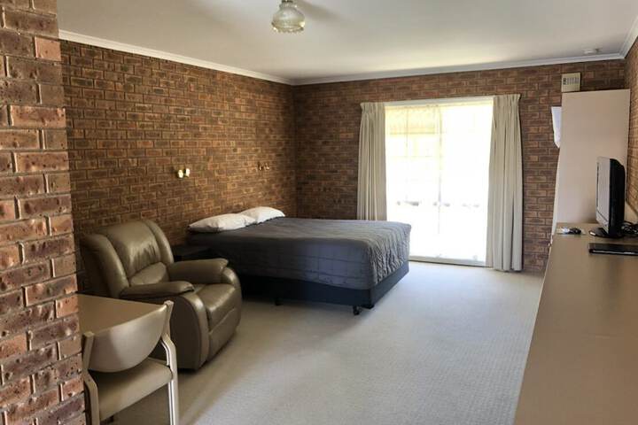Room 29 of 62