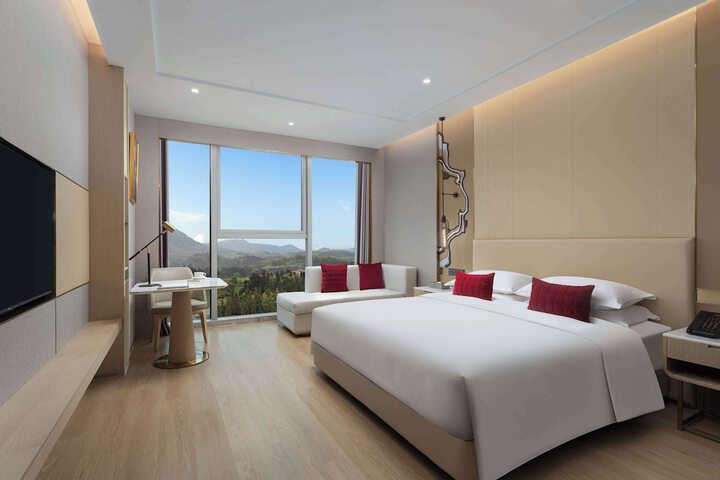 Room 7 of 22