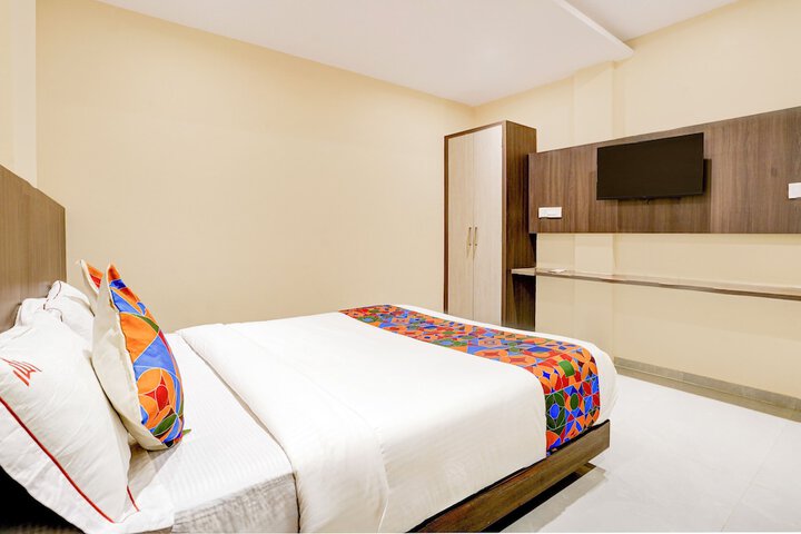 Room 35 of 40