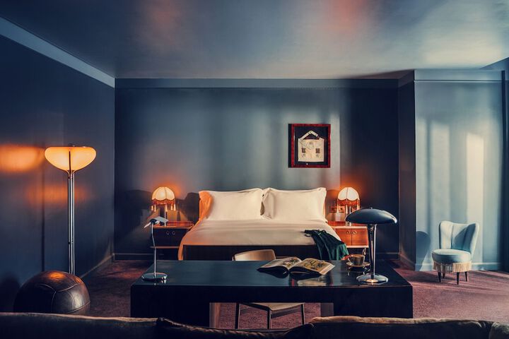 Room 43 of 120