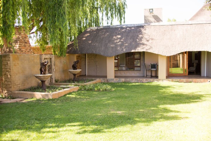 Hotel 5 of 81